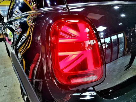 BMW 미니 쿠퍼 크롬 딜리트 전문 스탠스 랩핑 frat. 웅이아부지에디션 / 성남시 수정구 사송동