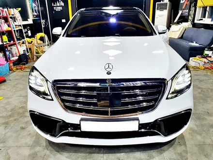 벤츠 S63 AMG 화이트 유광 전체 카스킨! 성남/분당/판교/스탠스랩핑 / 성남시 수정구 사송동