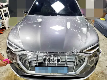아우디 E트론 페인트 프로텍션 필름[PPF] 전면+생활보호페키지 / 성남시 수정구 사송동