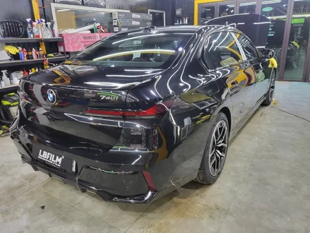 BMW 740i 출고와 동시에 크롬 딜리트 시공. / 성남 랩핑 / 분당 랩핑 / 판교 랩핑 / 스탠스 ( STANCE ) / 성남시 수정구 사송동