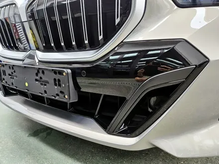 BMW 530I 블랙 하이그로시 보호 PPF 시공으로 지문, 스크래치 완벽 차단 / 스탠스 (STANCE) / 성남시 수정구 사송동