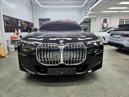 BMW 740D 크롬 딜리트 / 크롬 죽이기 / 성남 랩핑 / 분당 랩핑 / 판교 랩핑 / 스탠스(STANCE) / 성남시 수정구 사송동