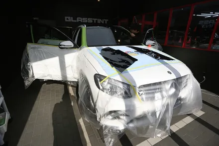 스타클럽 글라스틴트 부천점 벤츠 GLC 300 품격있는 운전자의 가치있는 틴팅 투자 슈어X 필름 시공 / 수원, 부천, 부평, 인천