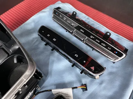 벤츠E53 AMG 쿠페 고민할 필요가 없는 IWC 리얼카본 센터페시아& 사이드미러 교체 시공입니다! / 수원, 부천, 부평, 인천