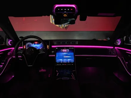 벤츠 S클래스 S580 W223 액티브엠비언트 시공 / 수원, 부천, 부평, 인천