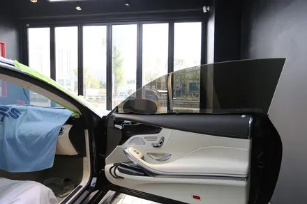 스타클럽 글라스틴트 부천점 벤츠 S450쿠페 썬팅 반사필름 선셋 틴팅으로 한층 멋스러움을 더하셨습니다. / 수원, 부천, 부평, 인천