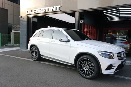 스타클럽 글라스틴트 부천점 벤츠 GLC 300 품격있는 운전자의 가치있는 틴팅 투자 슈어X 필름 시공 / 수원, 부천, 부평, 인천