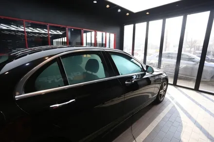 스타클럽 글라스틴트 부천 벤츠 E300 E클래스썬팅 품격에 걸맞은 슈어X 틴팅 필름 시공 + 다이아몬드그릴 교체 / 수원, 부천, 부평, 인천