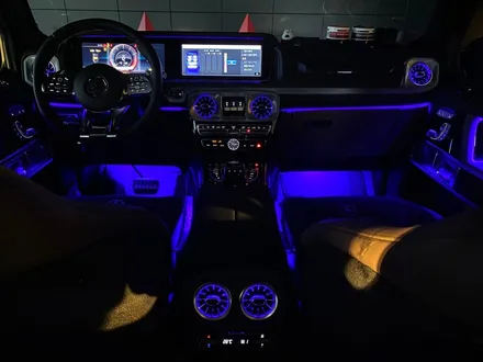 벤츠 G바겐 G63AMG 엠비언트라이트/ 실내트림 리얼카본1:1 교체 시공기 / 수원, 부천, 부평, 인천