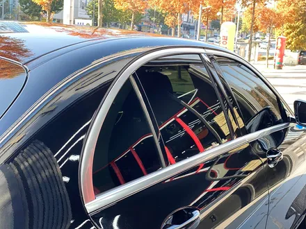벤츠E클래스 익스클루시브 자동차랩핑 스타클럽 윈도우라인 크롬죽이기 시공 / 수원, 부천, 부평, 인천