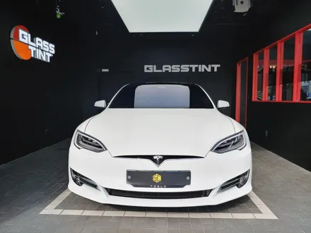스타클럽 글라스틴트 부천점 테슬라 모델S 품격에 어울리는 프리미엄 슈어X 시공 틴팅은 투자입니다. / 수원, 부천, 부평, 인천