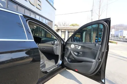 스타클럽 글라스틴트 부천 벤츠 E300 E클래스썬팅 품격에 걸맞은 슈어X 틴팅 필름 시공 + 다이아몬드그릴 교체 / 수원, 부천, 부평, 인천