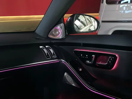 벤츠 S클래스 S580 W223 액티브엠비언트 시공 / 수원, 부천, 부평, 인천