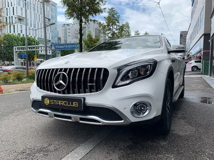 스타클럽 벤츠 에디션 모델 GLA45 AMG 실버 블랙세로그릴 / 수원, 부천, 부평, 인천