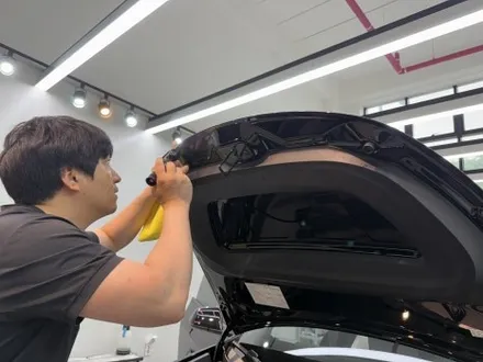 테슬라 모델Y 리프레쉬 블랙에서 블루로 컬러PPF 작업기 / 수원, 부천, 부평, 인천