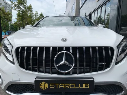 스타클럽 벤츠 에디션 모델 GLA45 AMG 실버 블랙세로그릴 / 수원, 부천, 부평, 인천