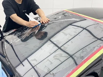 스타클럽 애스턴마틴 DB11 자동차 앞유리 보호 시공! 윈드실드 리코쉴드 / 수원, 부천, 부평, 인천
