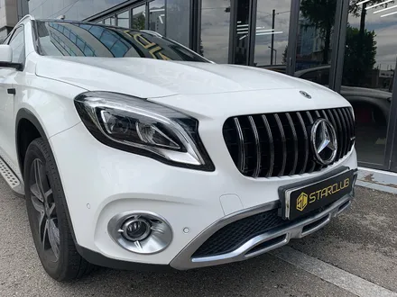 스타클럽 벤츠 에디션 모델 GLA45 AMG 실버 블랙세로그릴 / 수원, 부천, 부평, 인천