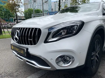 스타클럽 벤츠 에디션 모델 GLA45 AMG 실버 블랙세로그릴 / 수원, 부천, 부평, 인천
