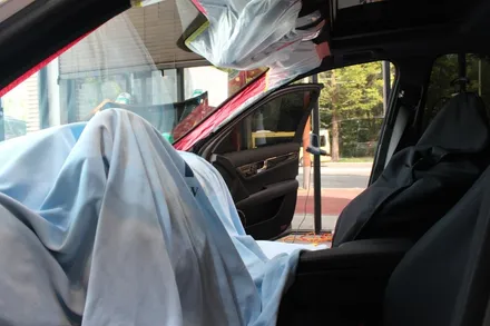벤츠 C클래스 군산 썬팅 재시공으로 완벽하게!! / 군산시 나운동