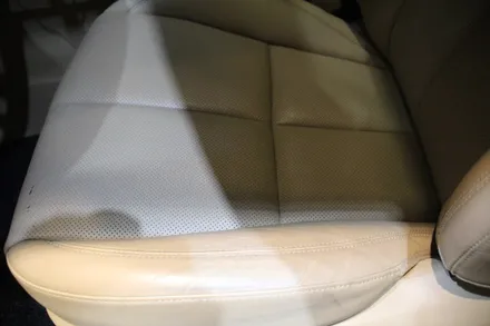 카니발 모노륨 장판 깔끔한 내부관리 / 군산시 나운동