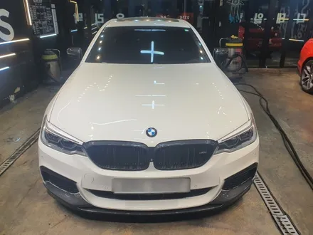 BMW G30 520d 루프스킨 / 서울 영등포