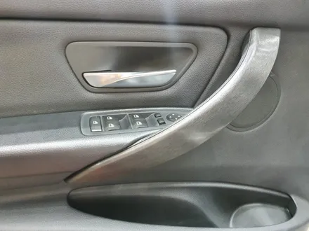 BMW 320d 우드트림 카본&블랙브러쉬 실내랩핑 / 서울 영등포