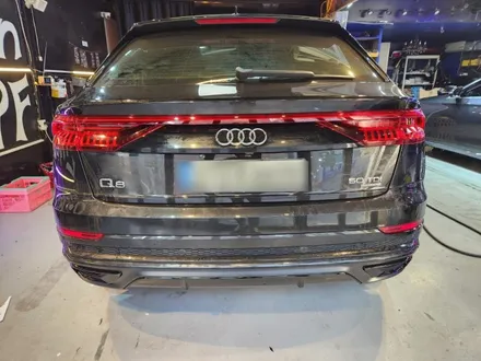 아우디Q8 50TDI 크롬죽이기 잡소리해결 뒷범퍼 센서이탈 재장착 수리 영등포랩핑샵 / 영등포카센터 아우디전문수리 / 서울 영등포