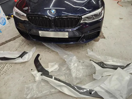 BMW530i 사고수리입고후! 사고대차렌트(벤츠S560)배차해드렸습니다 ! 영등포 자동차사고수리전문점 대물처리보험 / 서울 영등포