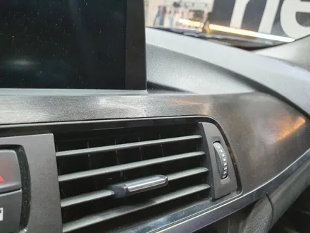 BMW 320d 우드트림 카본&블랙브러쉬 실내랩핑 / 서울 영등포
