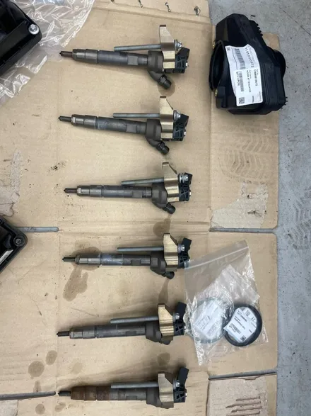 F10 BMW530D 헤드커버누유 앗세이교환 터보누유 O링교환 엔진오일교환 영등포수입차정비 / 서울 영등포