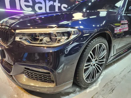 BMW530i 사고수리입고후! 사고대차렌트(벤츠S560)배차해드렸습니다 ! 영등포 자동차사고수리전문점 대물처리보험 / 서울 영등포