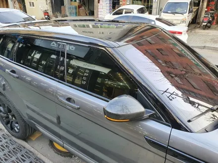 영등포랩핑전문 레인지로버 이보크 루프스킨(블랙팩) 작업 / 서울 영등포