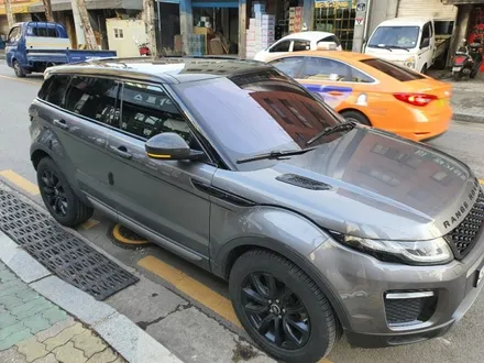 영등포랩핑전문 레인지로버 이보크 루프스킨(블랙팩) 작업 / 서울 영등포