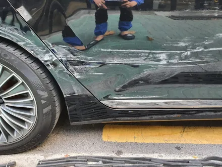 K9 외형복원 도어/스테프/뒤휀더 심각한 파손으로인한 찌그러짐 페인트칠나감을 복원 보험수리 진행하였으며 판금도색으로 100%완벽복원 영등포판금도색덴트 \