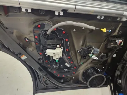 아우디Q8 50TDI 크롬죽이기 잡소리해결 뒷범퍼 센서이탈 재장착 수리 영등포랩핑샵 / 영등포카센터 아우디전문수리 / 서울 영등포