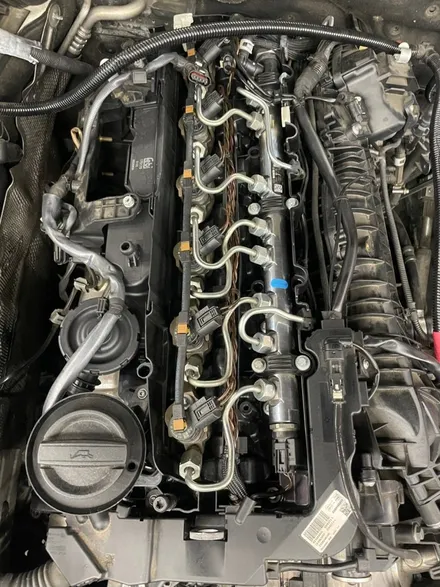F10 BMW530D 헤드커버누유 앗세이교환 터보누유 O링교환 엔진오일교환 영등포수입차정비 / 서울 영등포