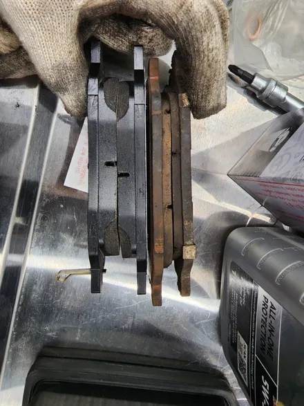 코란도C 엔진오일교환 브레이크패드.오일교환 ( 영등포카센터) / 서울 영등포