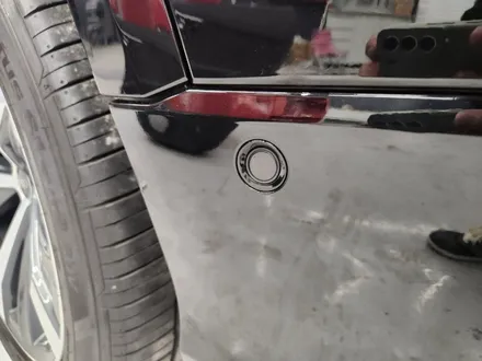 아우디Q8 50TDI 크롬죽이기 잡소리해결 뒷범퍼 센서이탈 재장착 수리 영등포랩핑샵 / 영등포카센터 아우디전문수리 / 서울 영등포