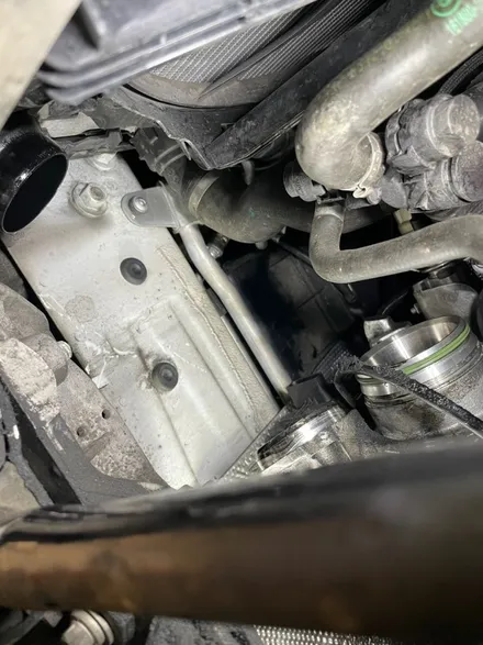 F10 BMW530D 헤드커버누유 앗세이교환 터보누유 O링교환 엔진오일교환 영등포수입차정비 / 서울 영등포