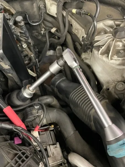 F10 BMW530D 헤드커버누유 앗세이교환 터보누유 O링교환 엔진오일교환 영등포수입차정비 / 서울 영등포