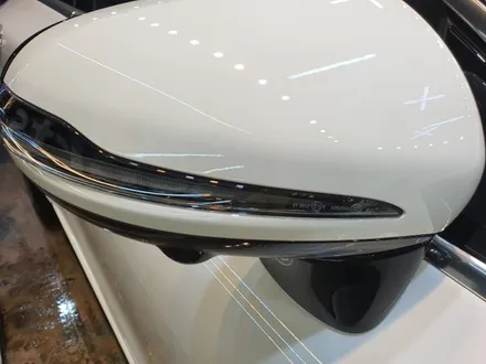 벤츠AMG GT4도어 신형차량 ! 사이드미러/사이드데칼/루프스킨랩핑까지 화이트는 역시 블랙포인트를줘야 디자인이 살아납니다! AMG GT4도어 멋지다.. 영등포랩핑샵 하트스 / 서울 영등포