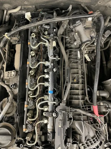 F10 BMW530D 헤드커버누유 앗세이교환 터보누유 O링교환 엔진오일교환 영등포수입차정비 / 서울 영등포