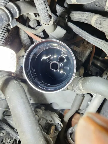 F10 BMW520d 엔진오일교환 무상점검서비스 (영등포수입차전문정비 카센터) / 서울 영등포