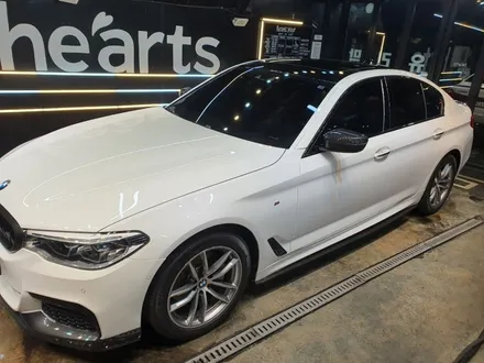 BMW G30 520d 루프스킨 / 서울 영등포