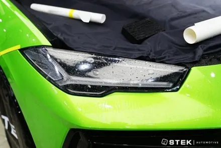 독특한 컬러에서 더욱 빛을 발하는 STEK DYNO 프리미엄 PPF와 우루스 퍼포만테 / 성남시 수정구 오야동