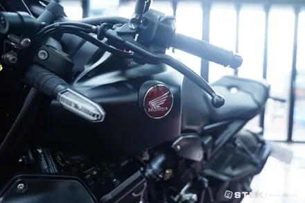 바이크 PPF . 혼다 CB1000R STEK DYNOmatt 무광PPF 시공 / 성남시 수정구 오야동
