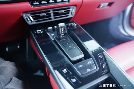 포르쉐 911 카레라4S 카브리올레, 실내외 PPF 모두 단하나 STEK 다이노쉴드로 / 성남시 수정구 오야동