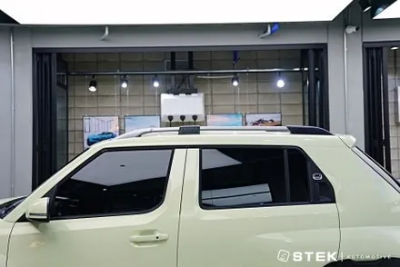 미니멀로 어우러지는 STEK NEX 틴팅과 캐스퍼 일렉트릭 / 성남시 수정구 오야동