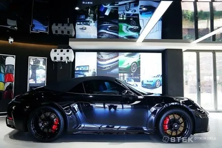 911 GTS의 역동적인 외관과 내부까지 보호하는 다이노 프리미엄 PPF / 성남시 수정구 오야동